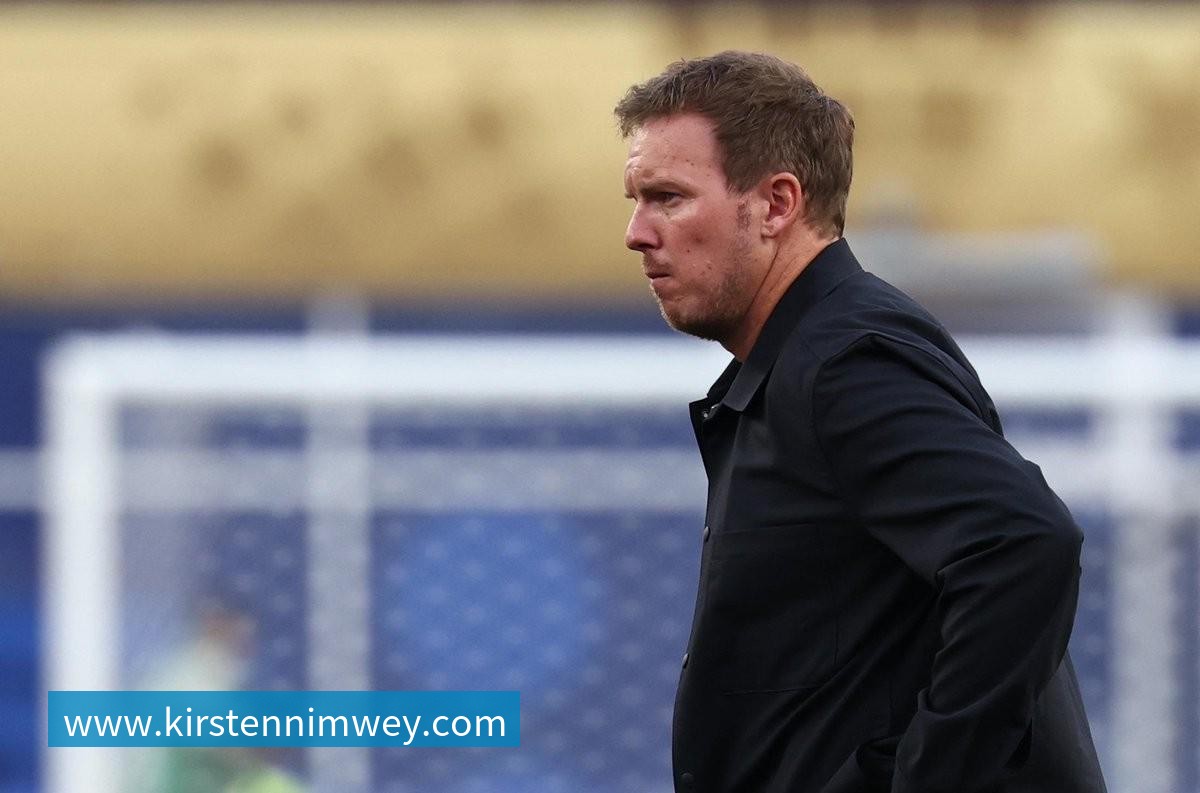 华体会体育B费生涯第二次在单场联赛中直接参与4球,上一次还是葡体时期